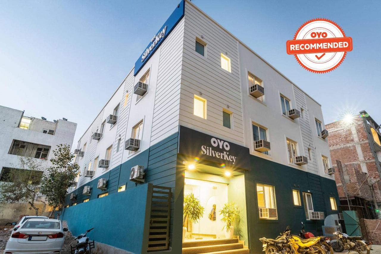 Super Silver Key Huda Star Mall Near Appu Ghar Gurgaon Dış mekan fotoğraf